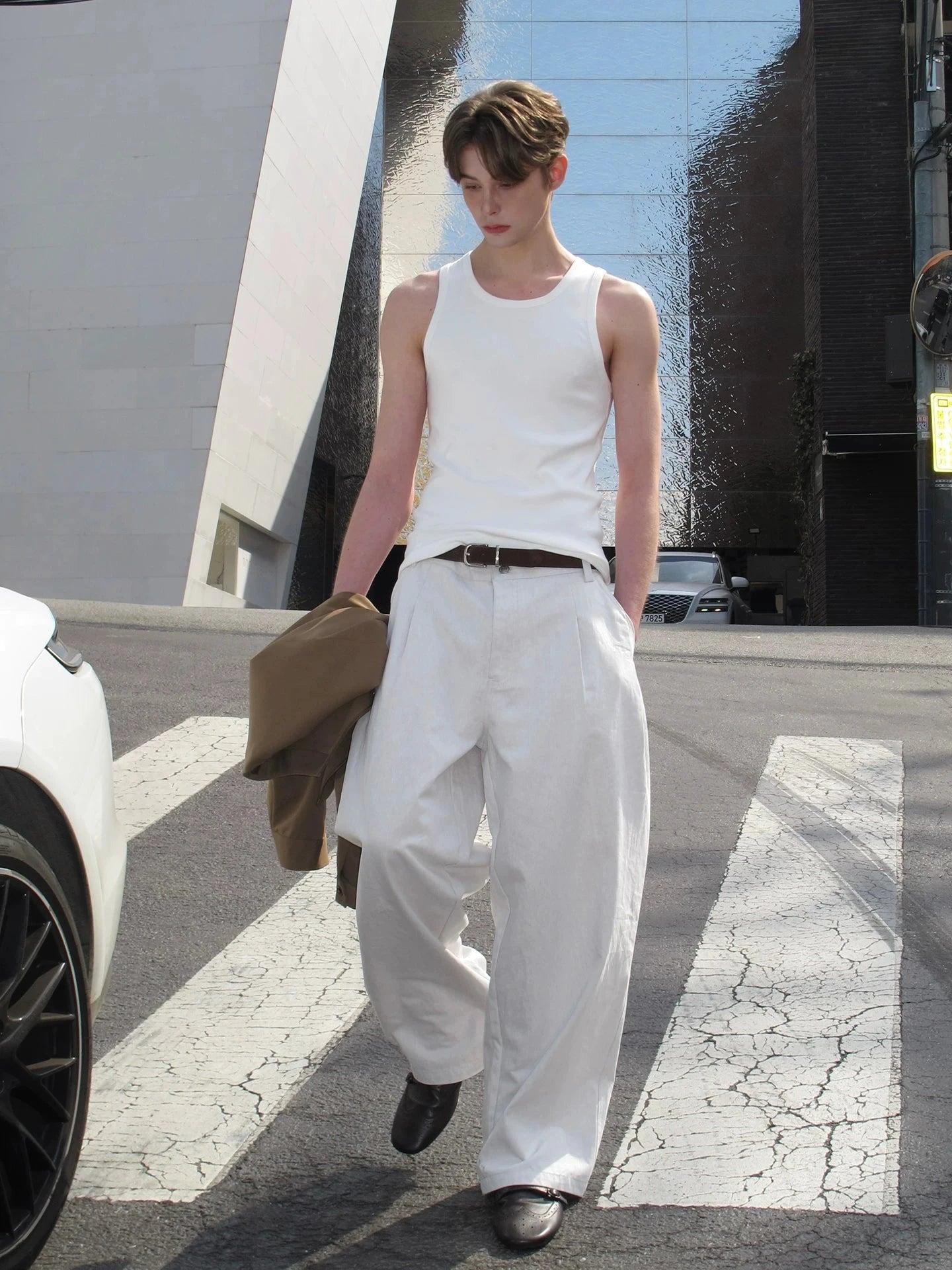 Pleated Wide-Leg Cotton Trousers