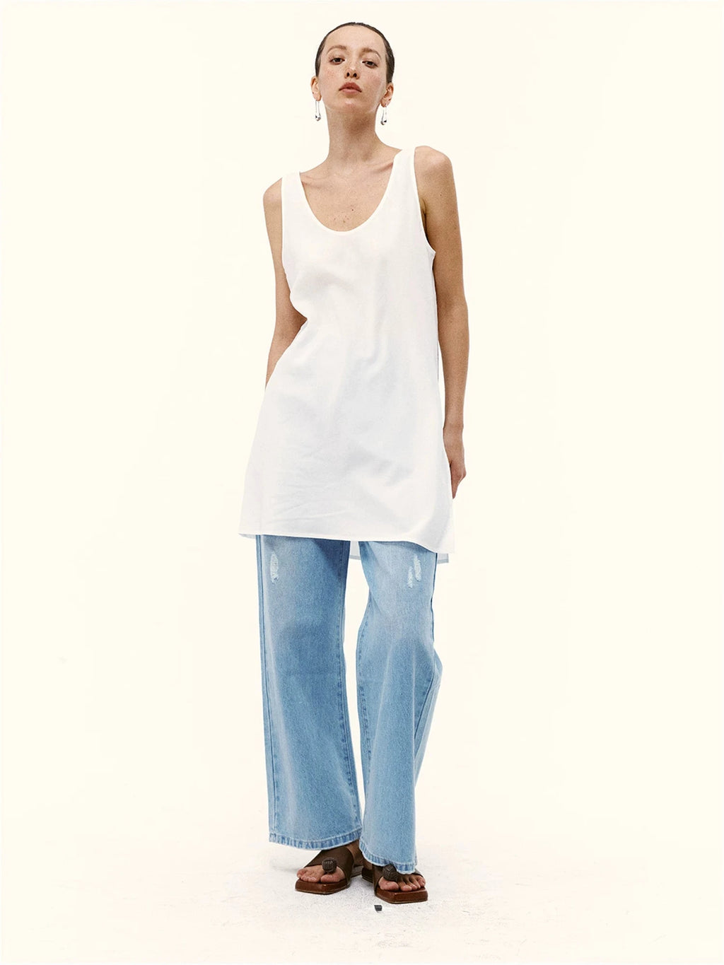 Essential U-Neck Slit Long Tank