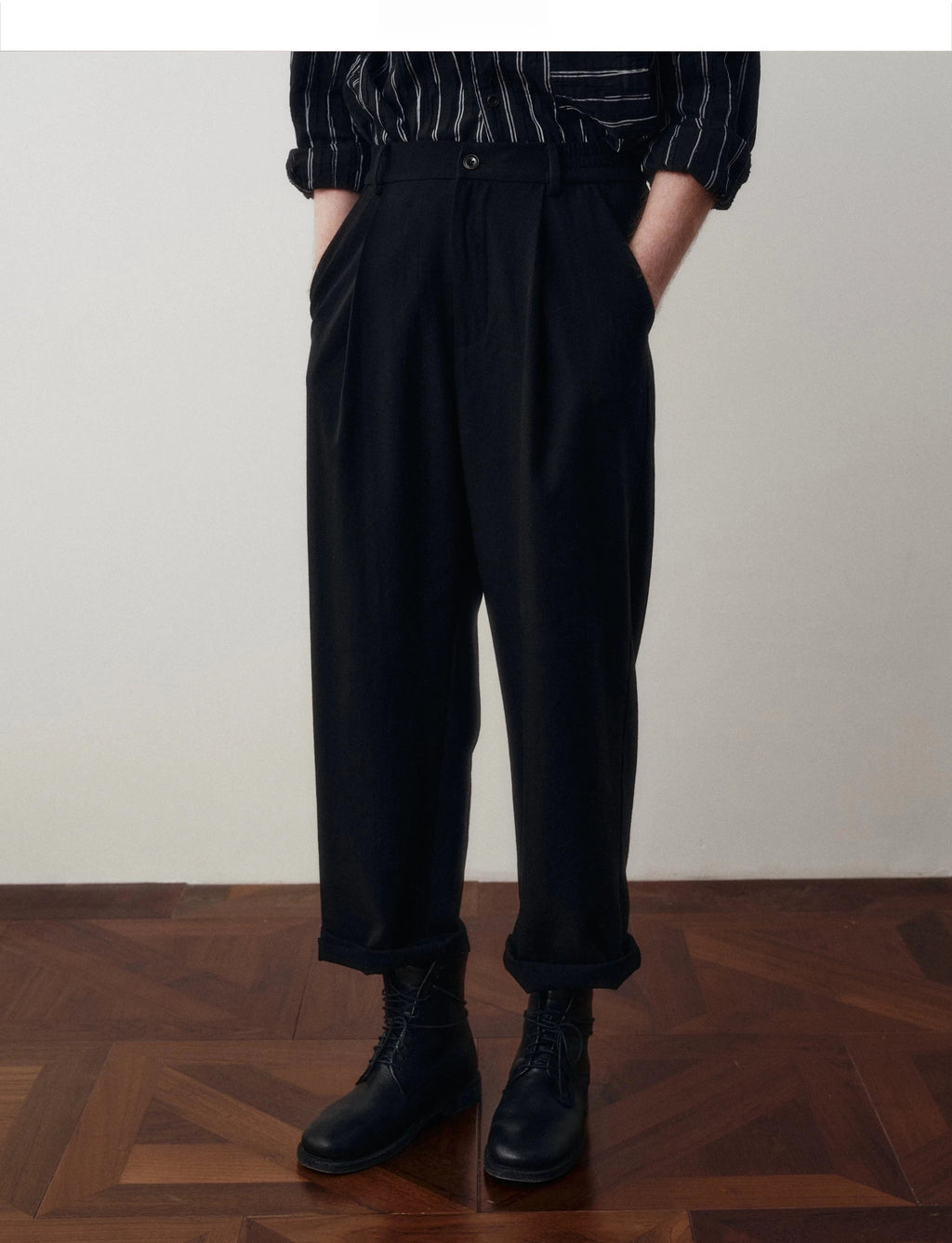 Pleated Wool Blend Cropped Trousers