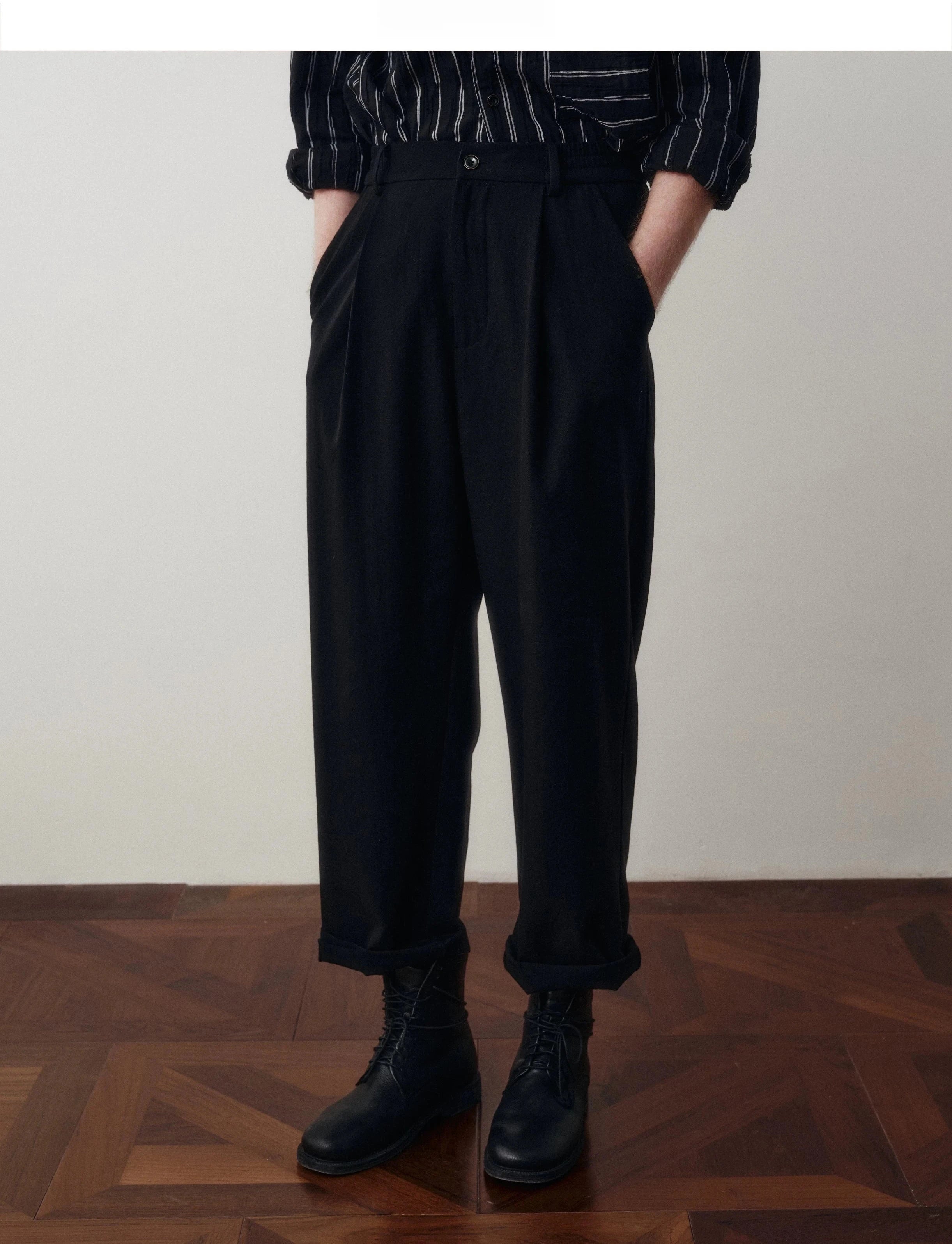 Pleated Wool Blend Cropped Trousers