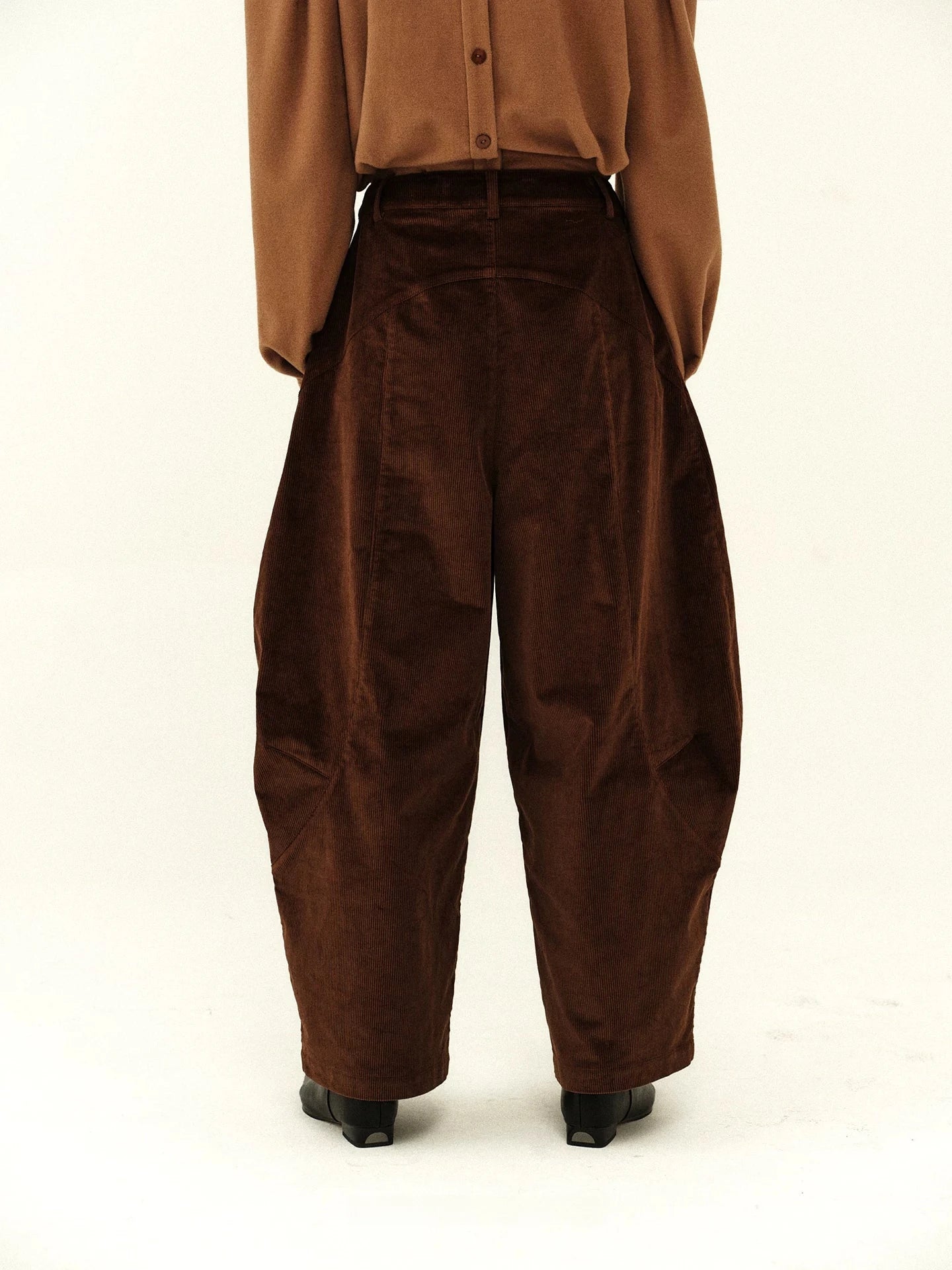 Corduroy Curved Balloon Trousers