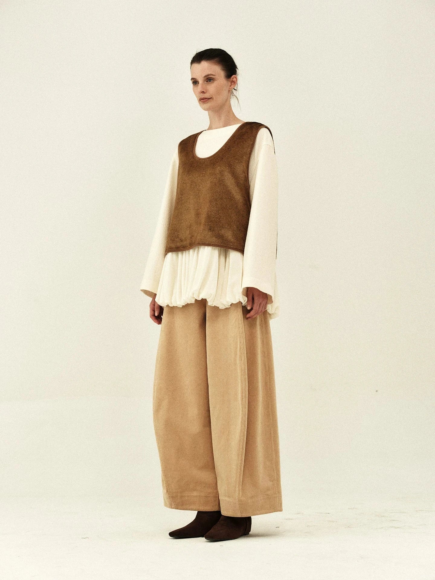 Washed Corduroy Balloon Trousers