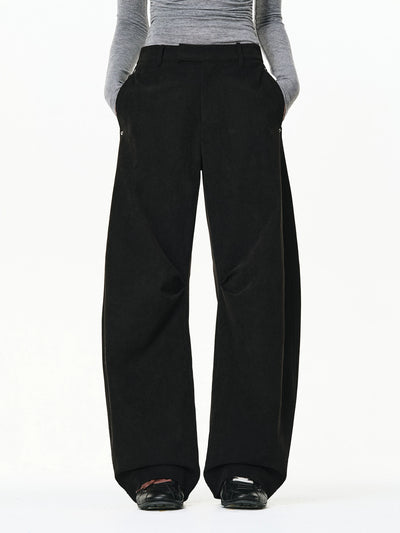 Curved Silhouette Corduroy Trousers