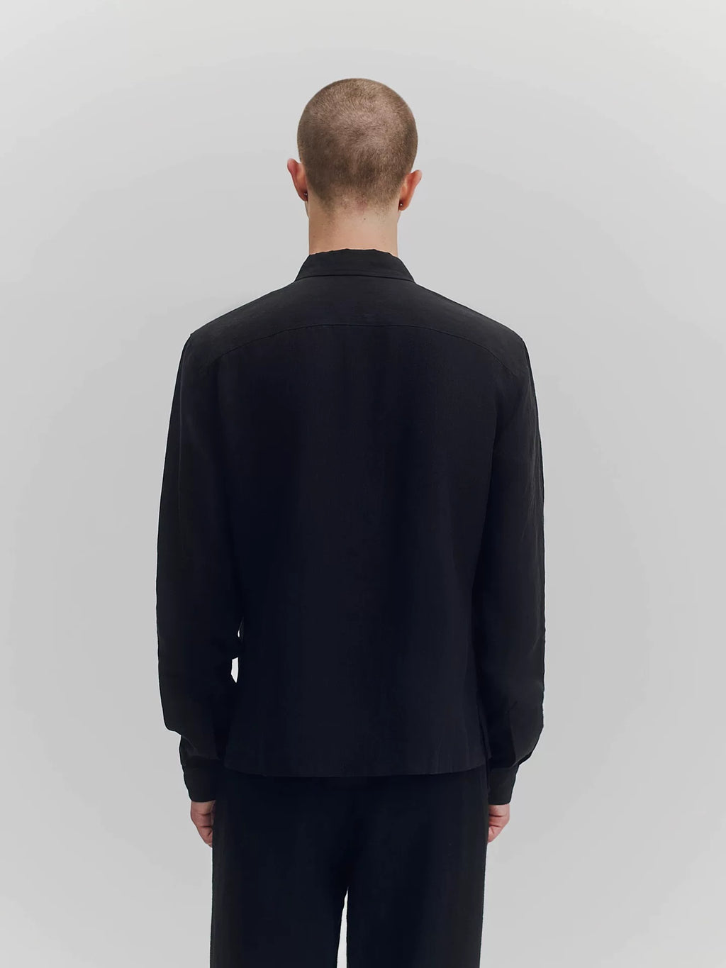 Linen Patch Pocket Button-Down Shirt