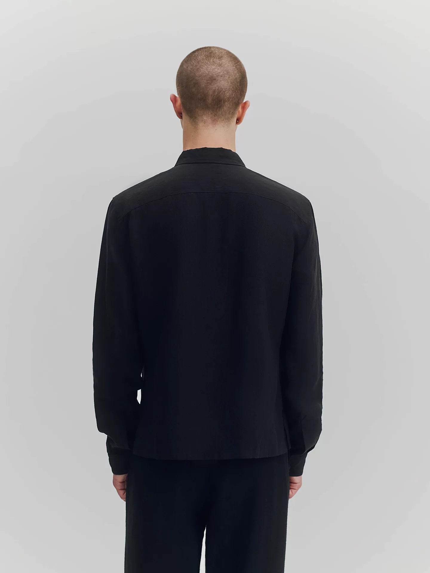 Linen Patch Pocket Button-Down Shirt