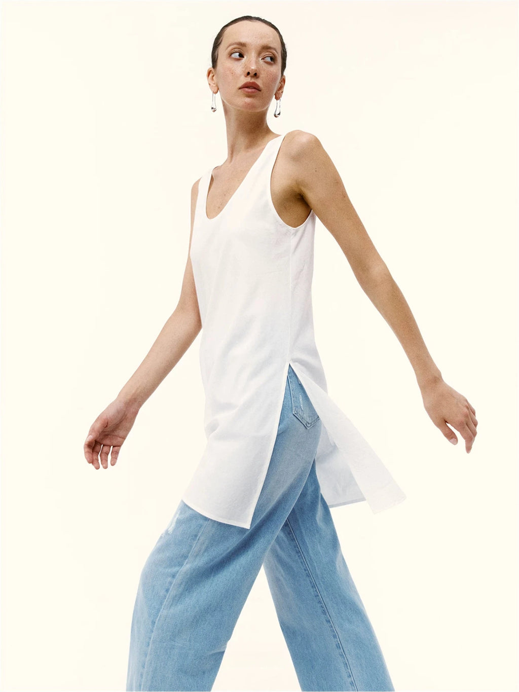 Essential U-Neck Slit Long Tank