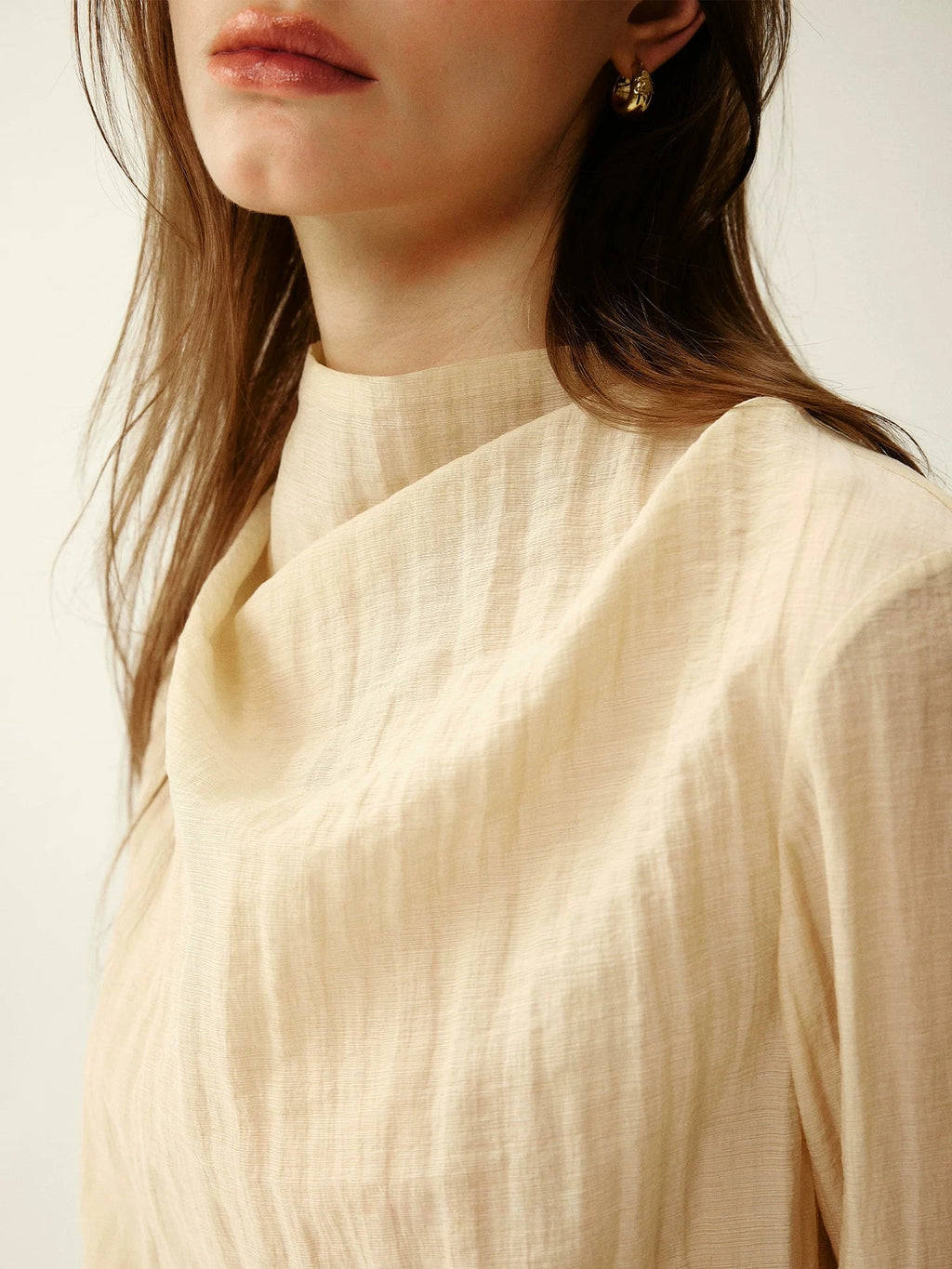 Almond Gauze Swing Collar Top