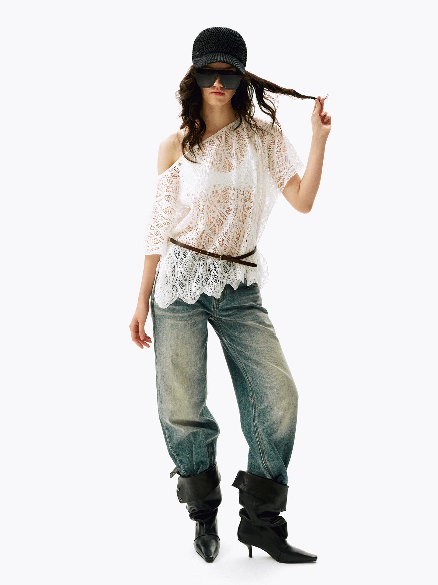 Lace Off-Shoulder Short Sleeve Top
